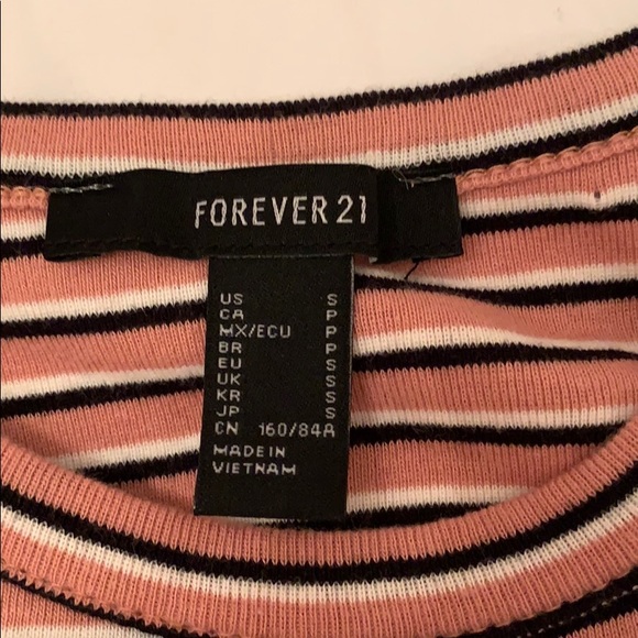 Forever 21 cropped striped t-shirt - Picture 3 of 3